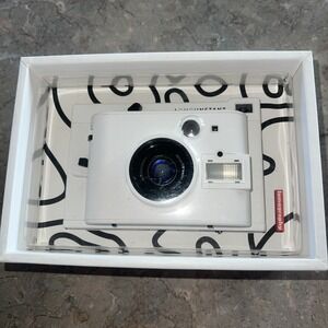 Lomography Lomo'Instant Camera White Edition Sealed